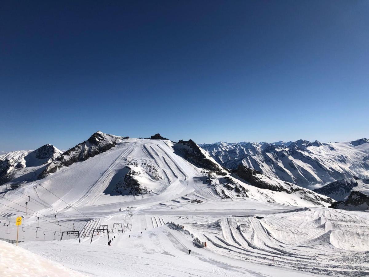 Apartment Between Mayrhofen And Finkenberg Bagian luar foto