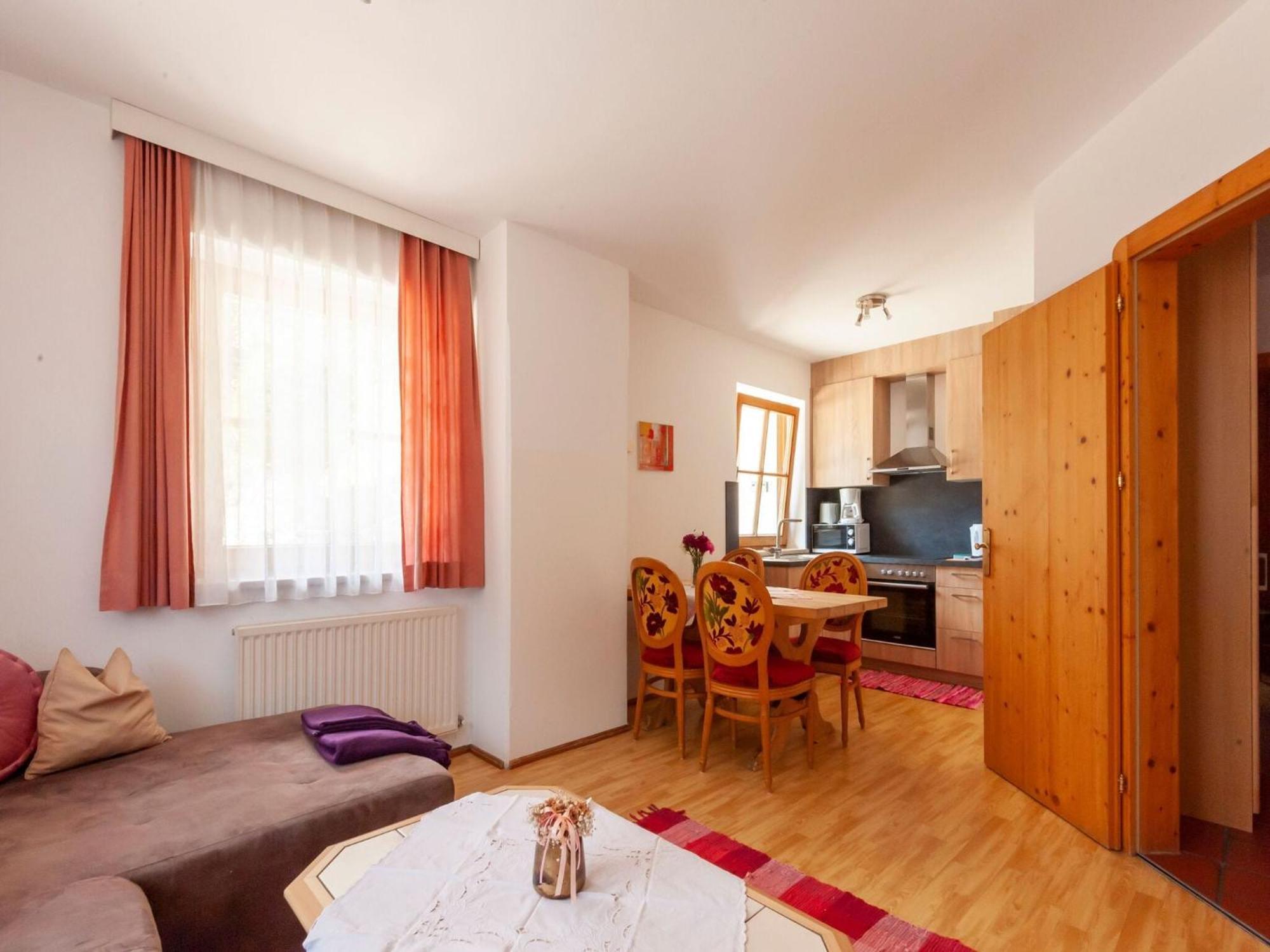 Apartment Between Mayrhofen And Finkenberg Bagian luar foto